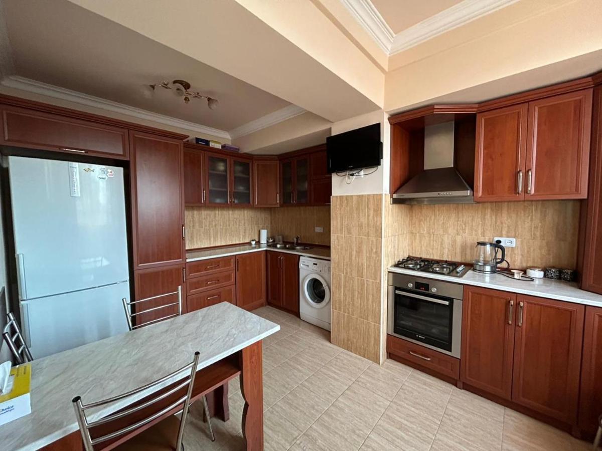 Lesi Apartament Ereván Exterior foto